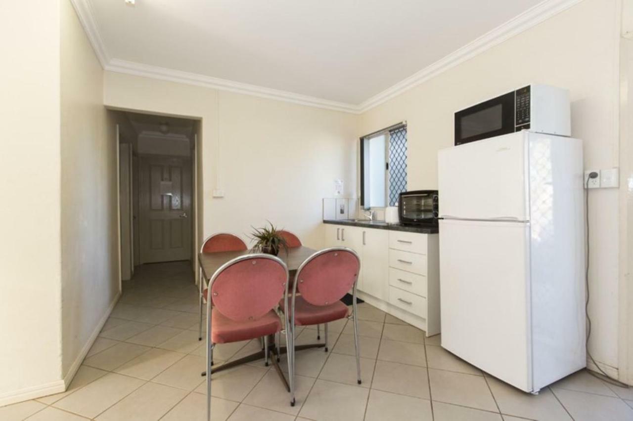 Cityside Accommodation Mount Isa Exterior photo